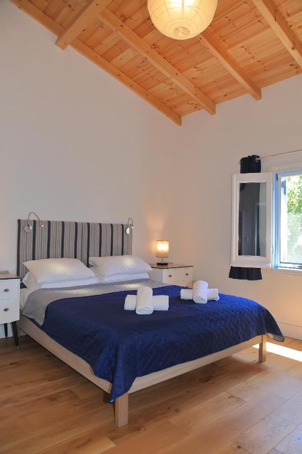 Blue Sky Cottage, Kanouli Beach Halikounas エクステリア 写真