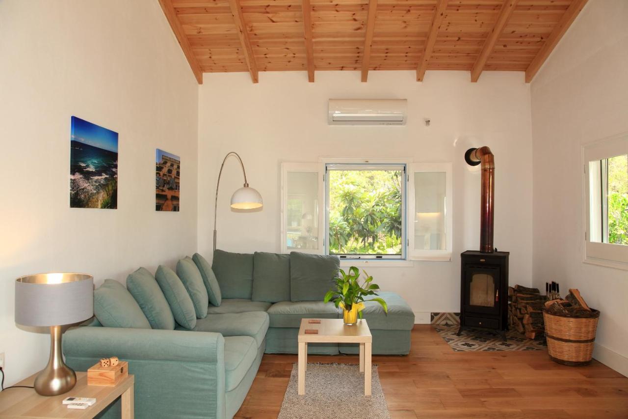 Blue Sky Cottage, Kanouli Beach Halikounas エクステリア 写真